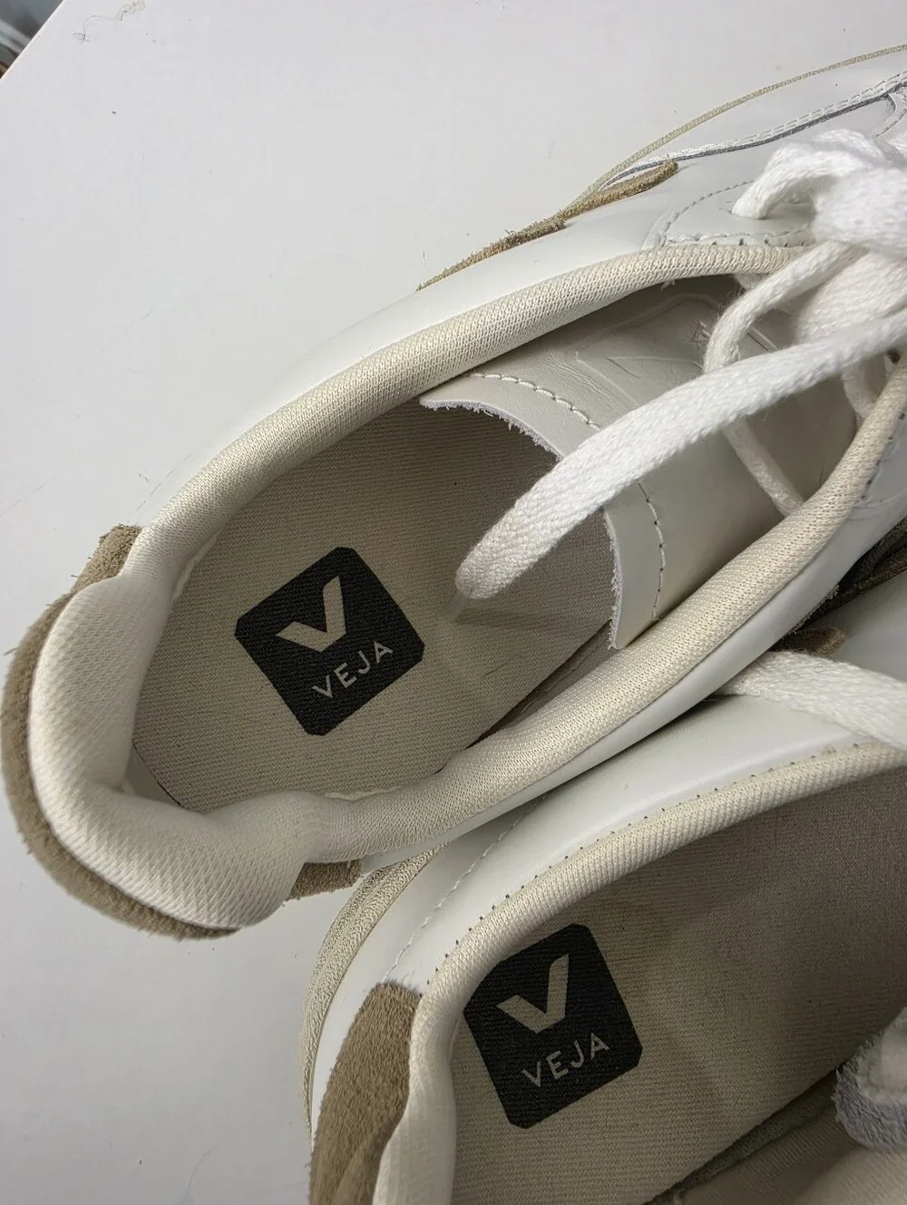 Veja V-12 Leather Suede Sneakers White Dune Size US 8 EU 39